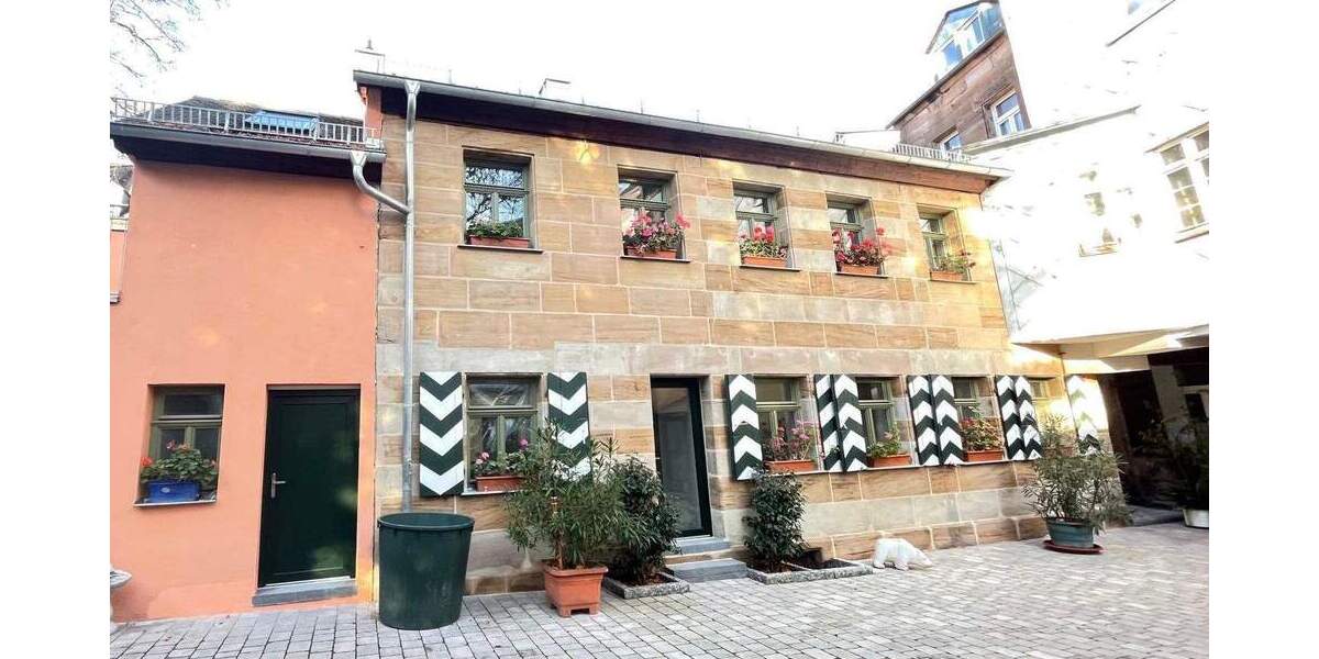 Kleines verborgenes wunderschönes Schmuckstück im Herzen von Fürth.... 4 zimmer