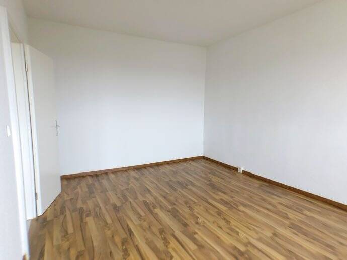 Etagenwohnung Eilenburg Eilenburg-Berg - 2 Zimmer, 49 m&sup2;, 270&euro; | Angebot:26320699