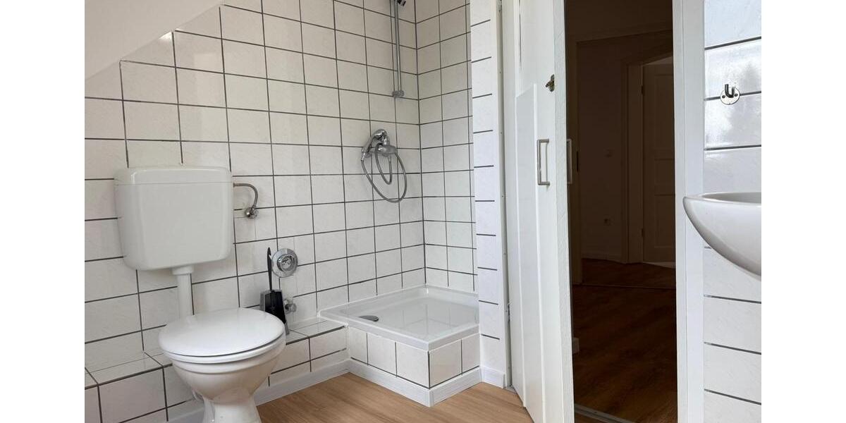Wohnen auf Zeit Kassel Kirchditmold - 1 Zimmer, 13 m&sup2;, 340&euro; | Angebot:26652578