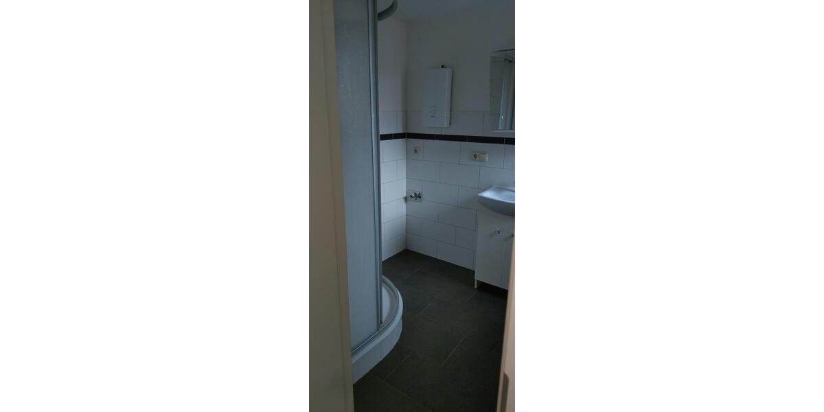 Etagenwohnung Plau am See - 2 Zimmer, 35 m&sup2;, 300&euro; | Angebot:26665589
