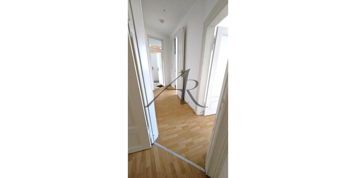 Schicke 4-Zimmer-Wohnung, 2. Obergeschoss in der City 4 zimmer