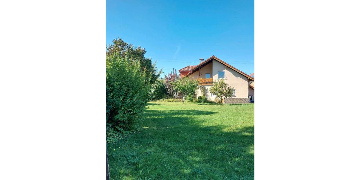 Dachgeschoßwohnung Lauchheim - 3 Zimmer, 92 m&sup2;, 780&euro; | Angebot:24919548