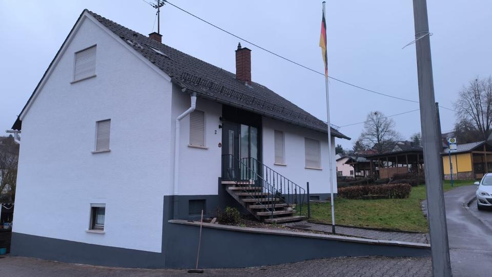 Erdgeschoßwohnung Niederwörresbach - 5 Zimmer, 128 m&sup2;, 890&euro; | Angebot:25963051