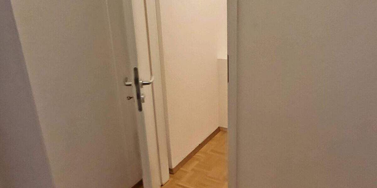 Etagenwohnung Schwerin Altstadt - 450&euro; | Angebot:24685178