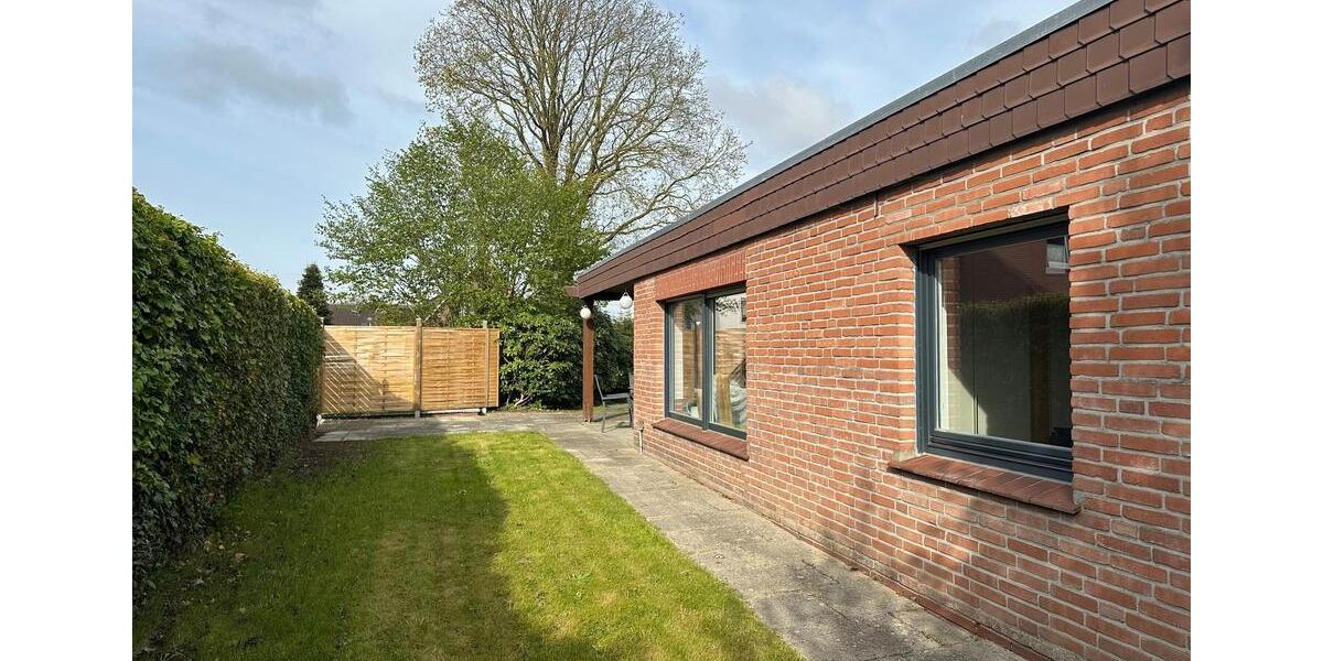 Einfamilienhaus Varel - 4 Zimmer, 121 m&sup2;, 1.200&euro; | Angebot:26481788