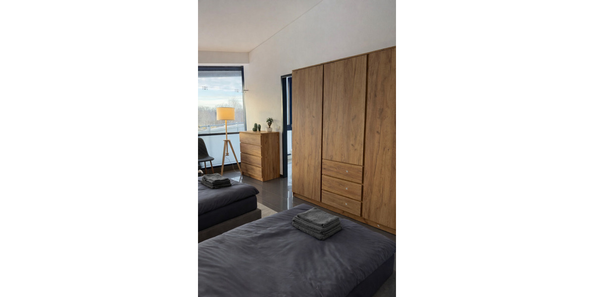 Wohnen auf Zeit Ludwigsfelde - 5 Zimmer, 170 m&sup2;, 20&euro; | Angebot:23515395