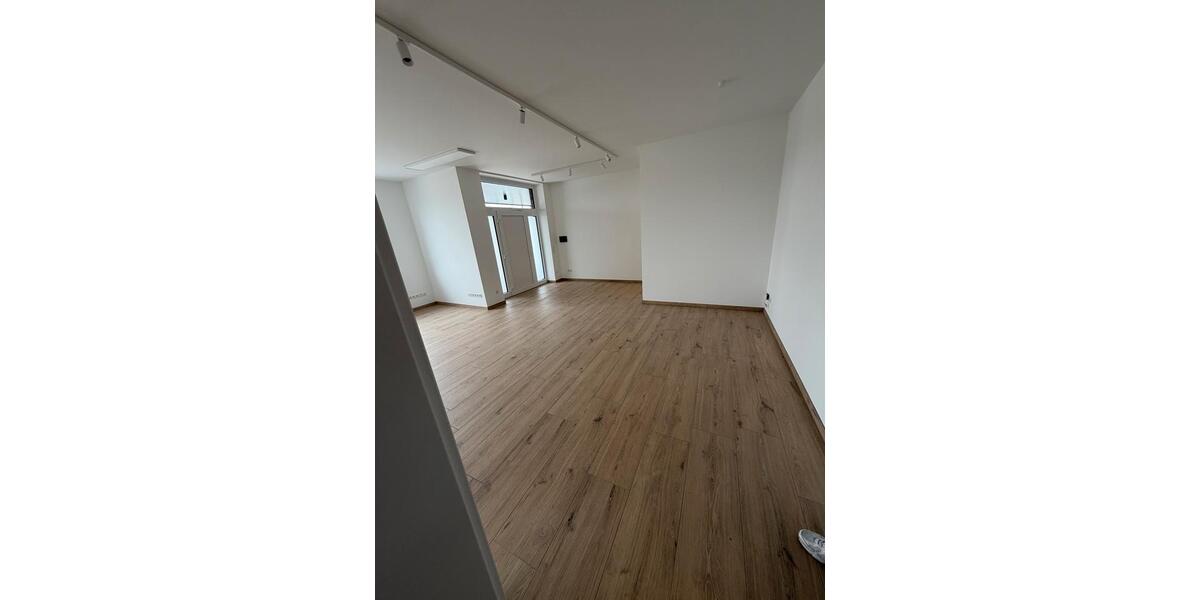 Gewerbeobjekt Essen (Oldenburg) - 1.266&euro; | Angebot:26014747