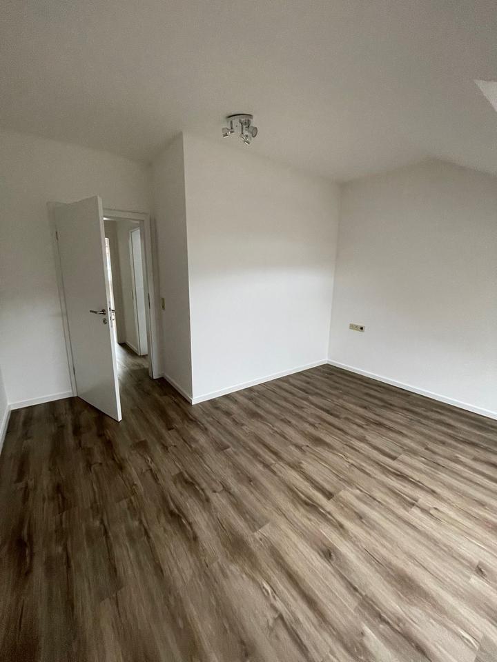 Maisonette mit Stellplatz und Garage