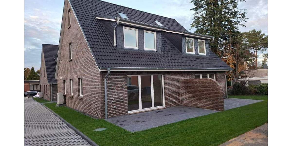 Doppelhaushälfte Quickborn - 5 Zimmer, 127 m&sup2;, 2.200&euro; | Angebot:23952100