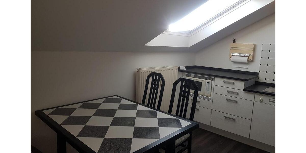 Dachgeschoßwohnung Arnstorf - 2 Zimmer, 54 m&sup2;, 460&euro; | Angebot:25342322