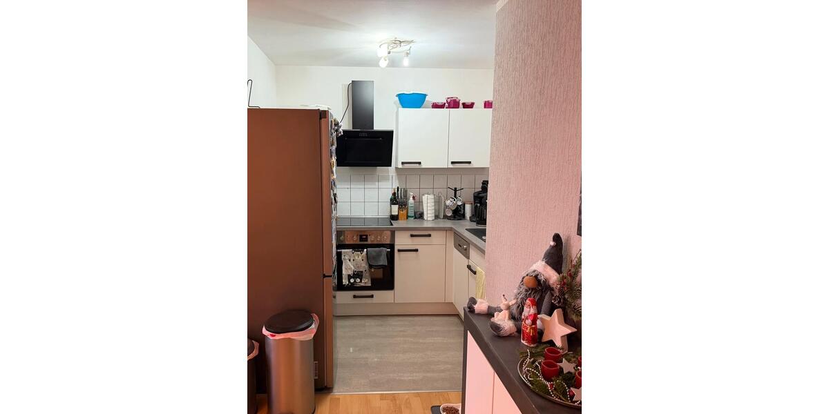 Etagenwohnung Pulheim - 2 Zimmer, 77 m&sup2;, 900&euro; | Angebot:24772484