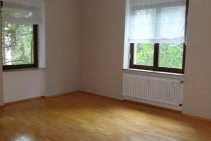 Wohnung Stuttgart Stuttgart-West - 3 Zimmer, 73 m&sup2;, 600&euro; | Angebot:26187353