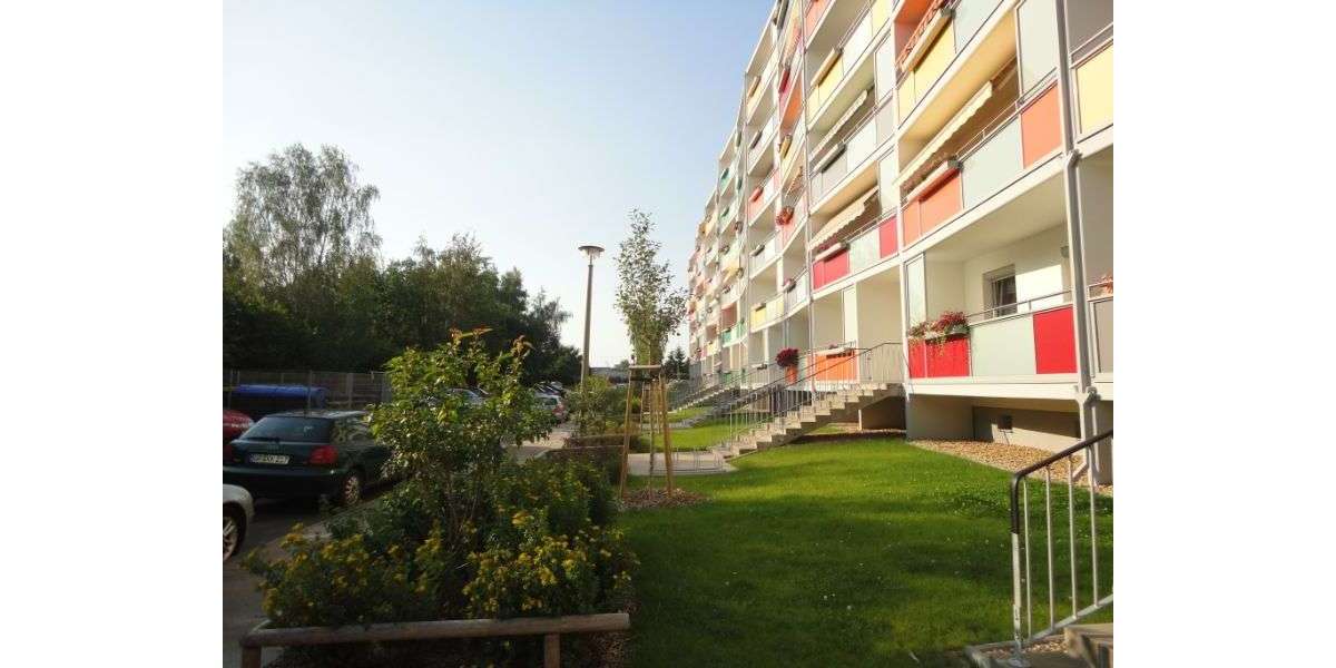 Etagenwohnung Görlitz Königshufen - 2 Zimmer, 57 m&sup2;, 351&euro; | Angebot:26763730