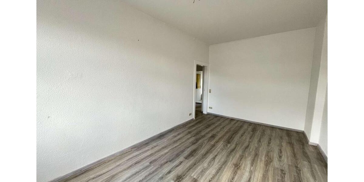 Erdgeschoßwohnung Hainichen - 2 Zimmer, 49 m&sup2;, 290&euro; | Angebot:22550493