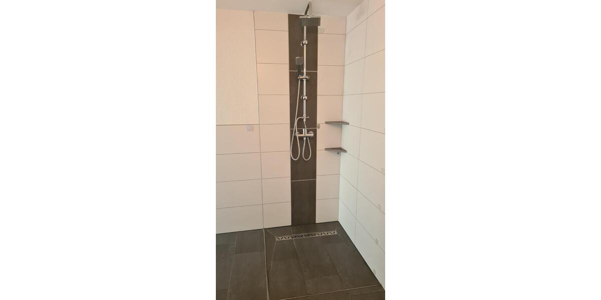 Erdgeschoßwohnung Trossingen - 4.5 Zimmer, 100 m&sup2;, 1.090&euro; | Angebot:24641629