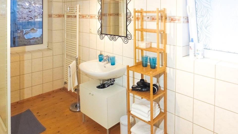 Etagenwohnung Melsungen - 5 Zimmer, 140 m&sup2;, 1.100&euro; | Angebot:26634079