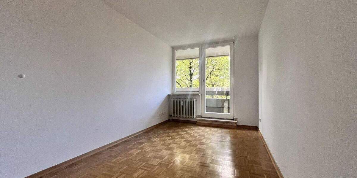 Etagenwohnung Ismaning - 3 Zimmer, 86 m&sup2;, 1.900&euro; | Angebot:24858248