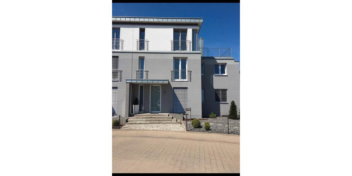 Einfamilienhaus Melle - 5 Zimmer, 107 m&sup2;, 1.660&euro; | Angebot:26702122