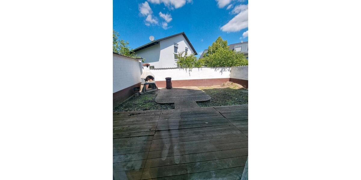 Wohnen auf Zeit Wesseling - 5 Zimmer, 160 m&sup2;, 18&euro; | Angebot:20826339