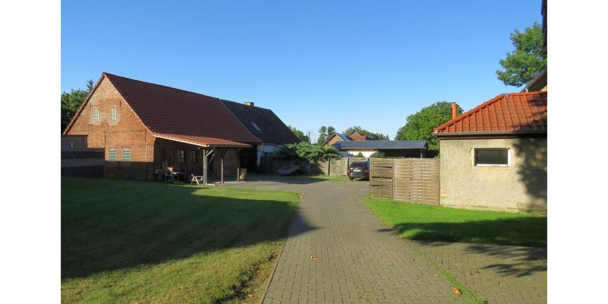 Etagenwohnung Klötze - 2 Zimmer, 42 m&sup2;, 305&euro; | Angebot:24847542