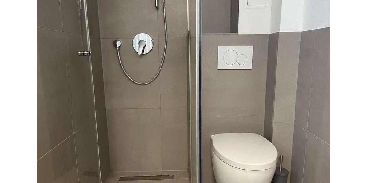 Etagenwohnung München Bogenhausen - 3 Zimmer, 100 m&sup2;, 2.300&euro; | Angebot:26461580