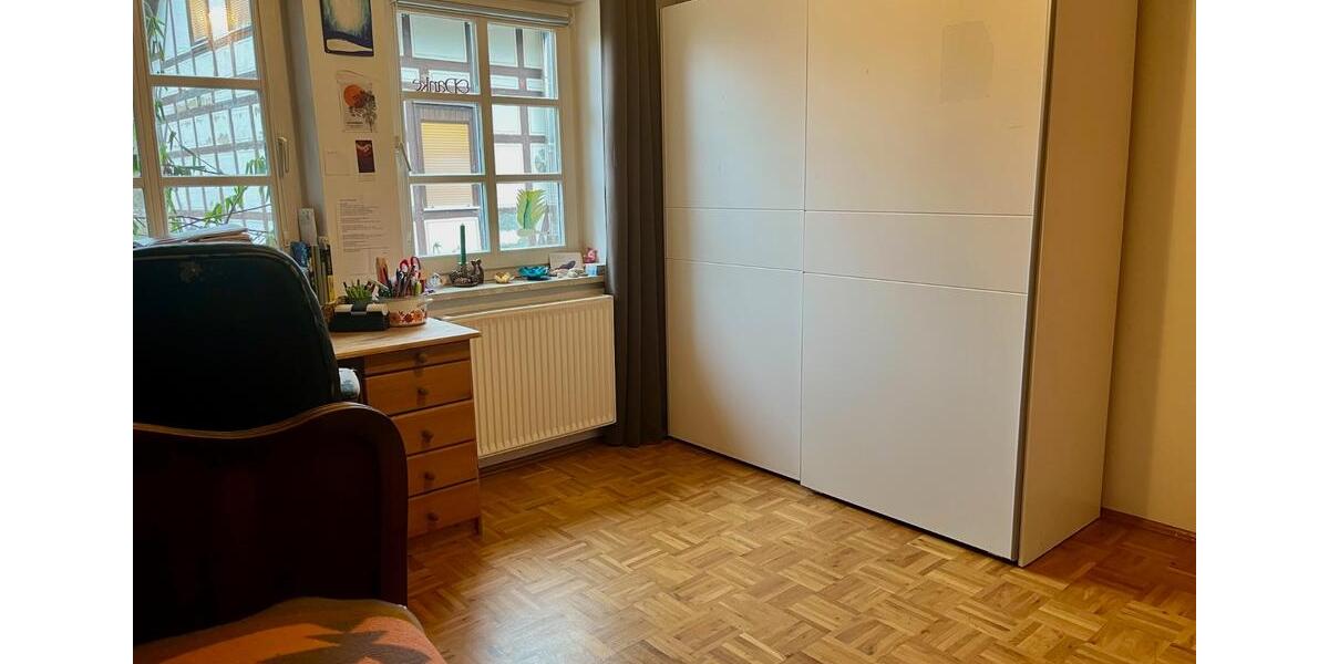 Einfamilienhaus Gemünden (Wohra) - 7 Zimmer, 185 m&sup2;, 1.500&euro; | Angebot:25315558