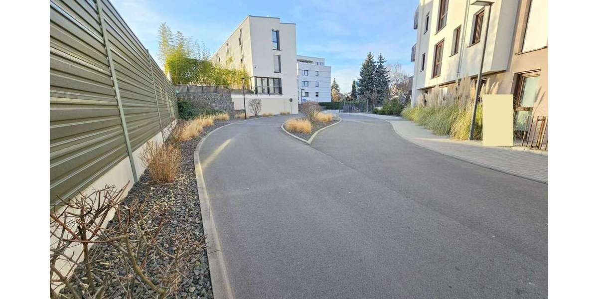 Etagenwohnung Frankfurt Sachsenhausen - 3 Zimmer, 92 m&sup2;, 2.050&euro; | Angebot:27266089