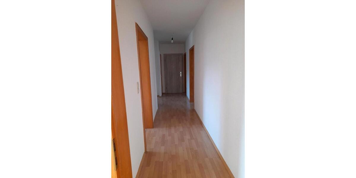 Etagenwohnung Waldkappel - 3 Zimmer, 115 m&sup2;, 500&euro; | Angebot:24831113