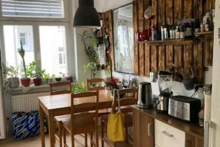 Gemütliches, helles Zimmer in einer 3er WG in Neustadt 1 zimmer