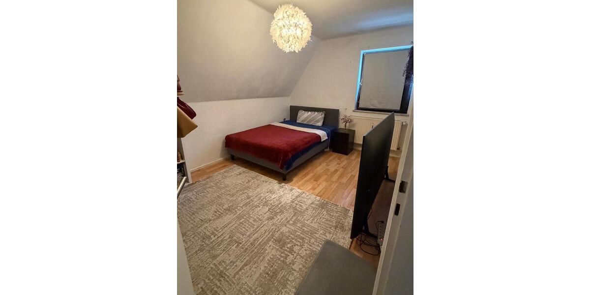 Dachgeschoßwohnung Burgbernheim - 3 Zimmer, 69 m&sup2;, 700&euro; | Angebot:25915901