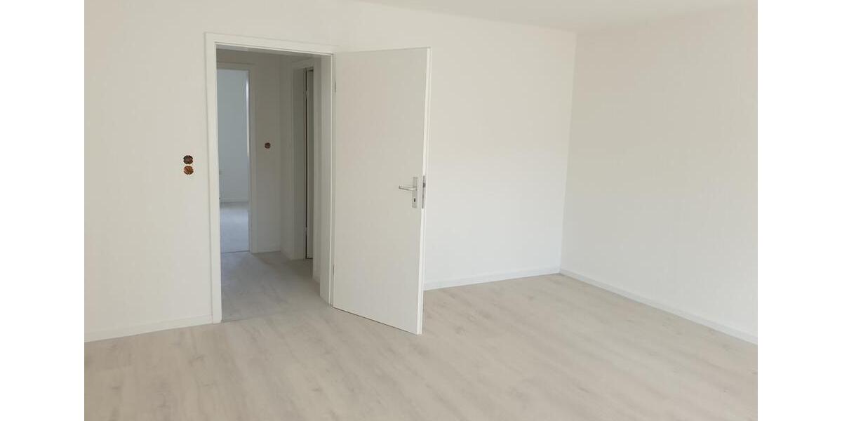 Etagenwohnung Zeitz - 4 Zimmer, 103 m&sup2;, 638&euro; | Angebot:25079564