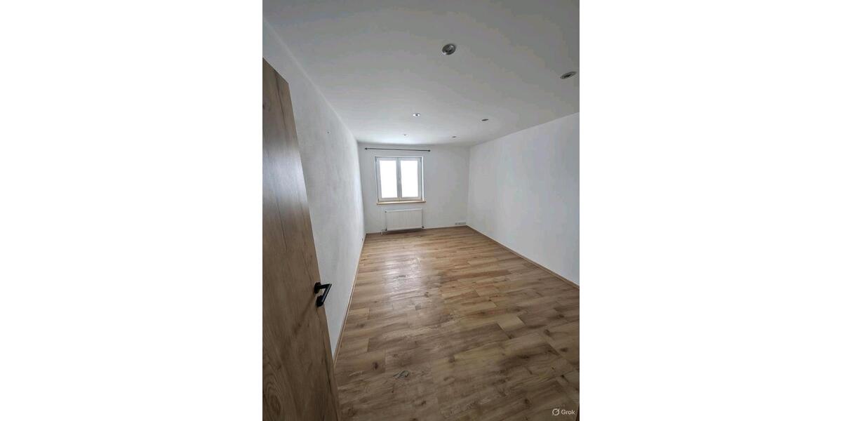 Sehr gepflegtes, neu saniertes, Einfamilienhaus in Waldkirchen 5.5 zimmer