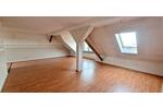 Dachgeschoßwohnung Sangerhausen - 4 Zimmer, 130 m&sup2;, 850&euro; | Angebot:26348035