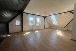 Dachgeschoßwohnung Selb - 2 Zimmer, 87 m&sup2;, 800&euro; | Angebot:26432515