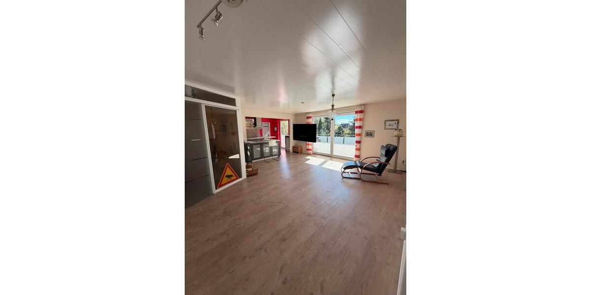 Etagenwohnung Flintbek - 4 Zimmer, 160 m&sup2;, 1.985&euro; | Angebot:26324218