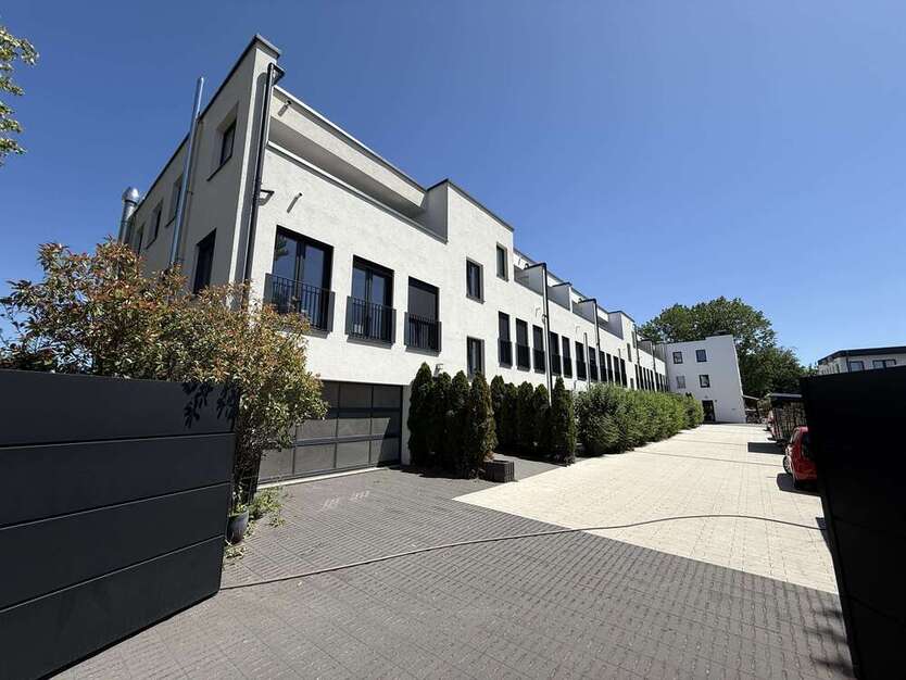 Wohnung zum Mieten in Berlin 1.838,72 € 108 m²