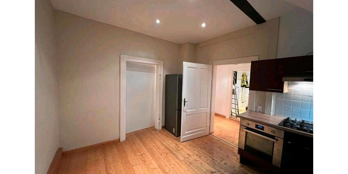 Dachgeschoßwohnung Braunschweig Westliches Ringgebiet - 3 Zimmer, 75 m&sup2;, 750&euro; | Angebot:26565986