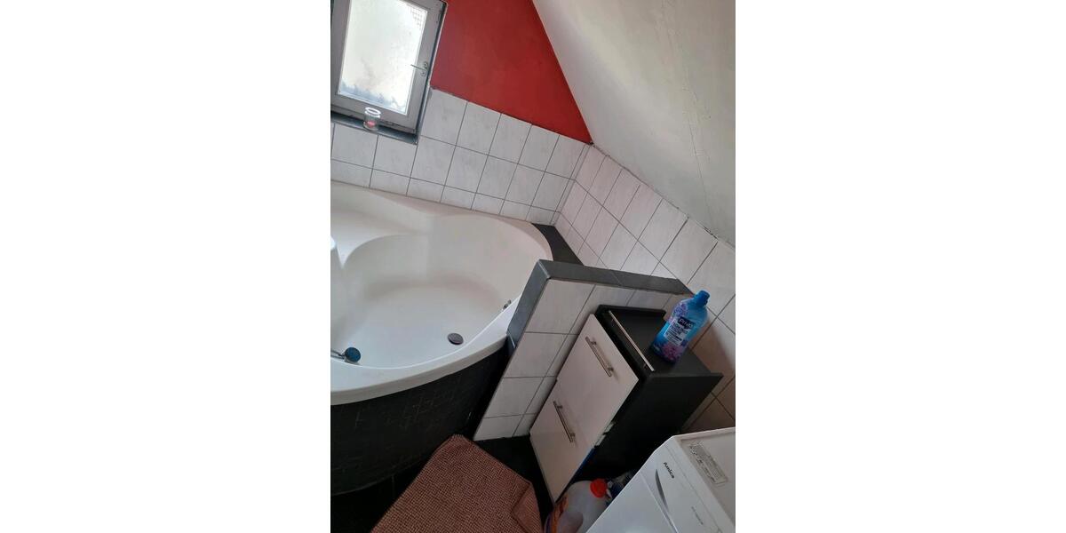 Dachgeschoßwohnung Ludwigsstadt - 2 Zimmer, 45 m&sup2;, 340&euro; | Angebot:25397710