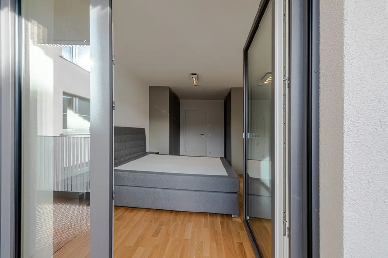 Exklusive 3-Zimmer-Garten-Wohnung mit Stellplatz und Keller zimmer