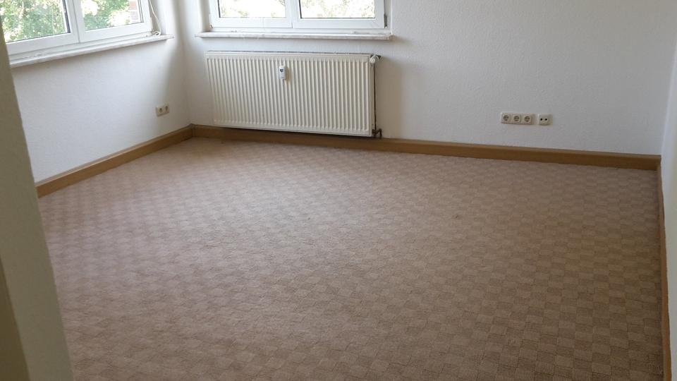 Etagenwohnung Apolda - 2 Zimmer, 60 m&sup2;, 450&euro; | Angebot:26549026