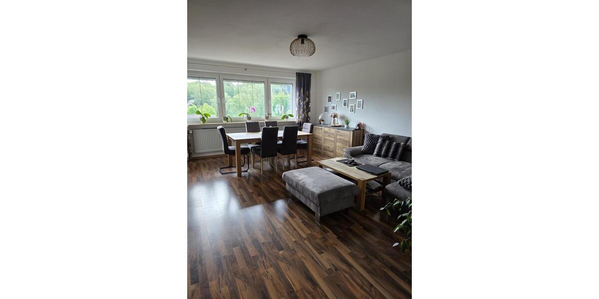 Etagenwohnung Triftern - 4 Zimmer, 115 m&sup2;, 850&euro; | Angebot:26649453