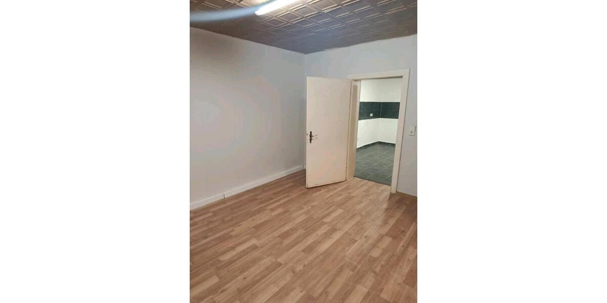Etagenwohnung Mettlach - 3.5 Zimmer, 100 m&sup2;, 710&euro; | Angebot:26072050