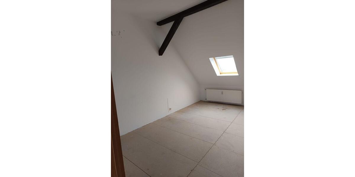 Dachgeschoßwohnung Zehdenick - 2 Zimmer, 59 m&sup2;, 502&euro; | Angebot:25104018