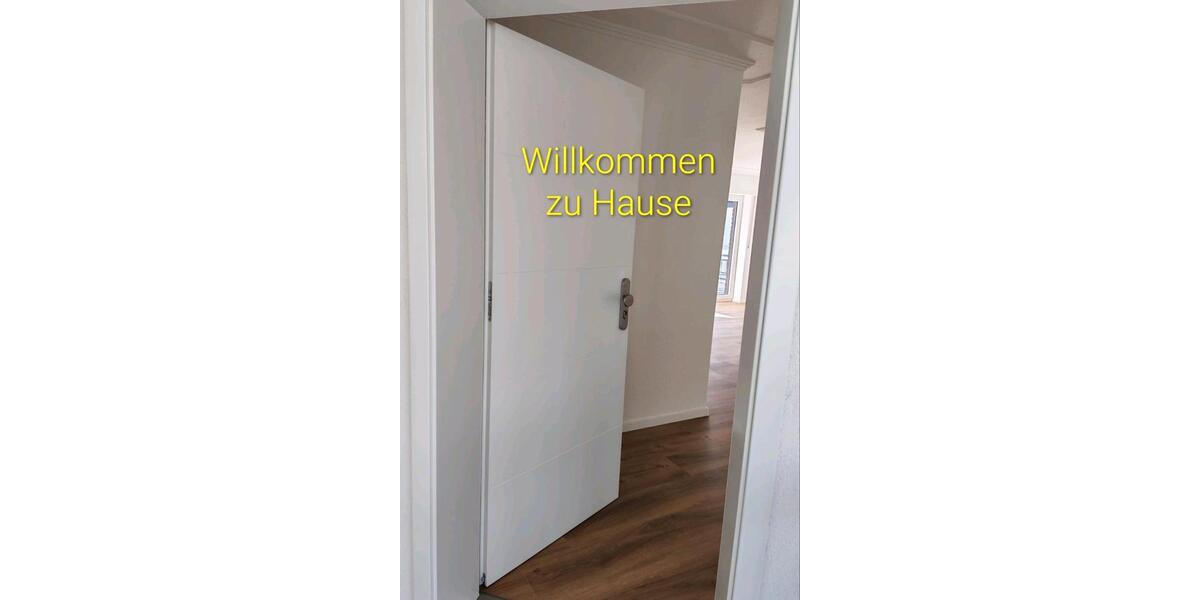 Dachgeschoßwohnung Bad Oeynhausen - 3 Zimmer, 90 m&sup2;, 840&euro; | Angebot:25258834