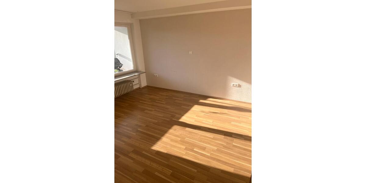 Erdgeschoßwohnung Tübingen - 3 Zimmer, 76 m&sup2;, 1.150&euro; | Angebot:25269536