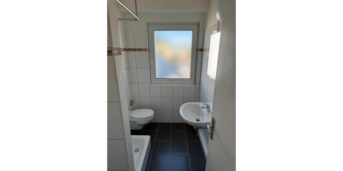Etagenwohnung Fulda Kohlhaus - 1 Zimmer, 23 m&sup2;, 360&euro; | Angebot:26297252