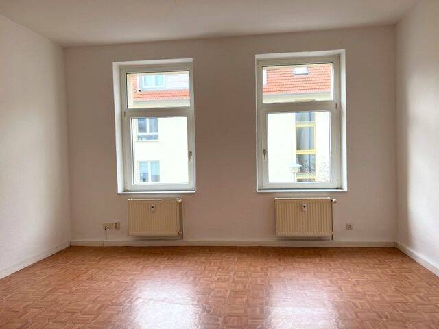 Etagenwohnung Güstrow - 2 Zimmer, 62 m&sup2;, 445&euro; | Angebot:26502997