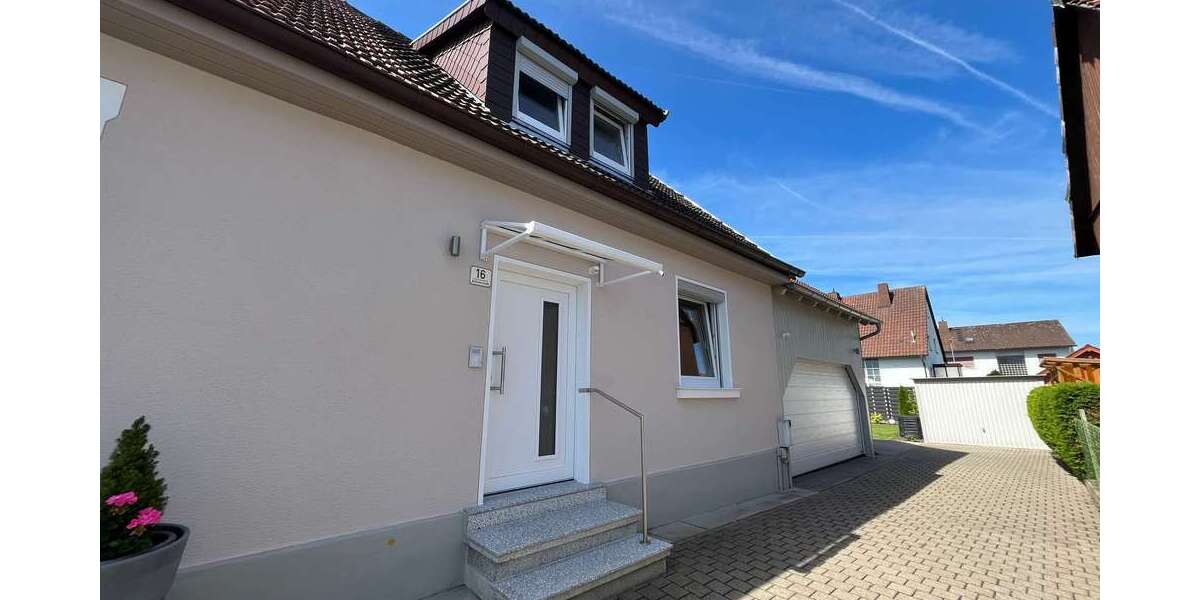 Etagenwohnung Ebersdorf bei Coburg - 4 Zimmer, 86 m&sup2;, 750&euro; | Angebot:27121338