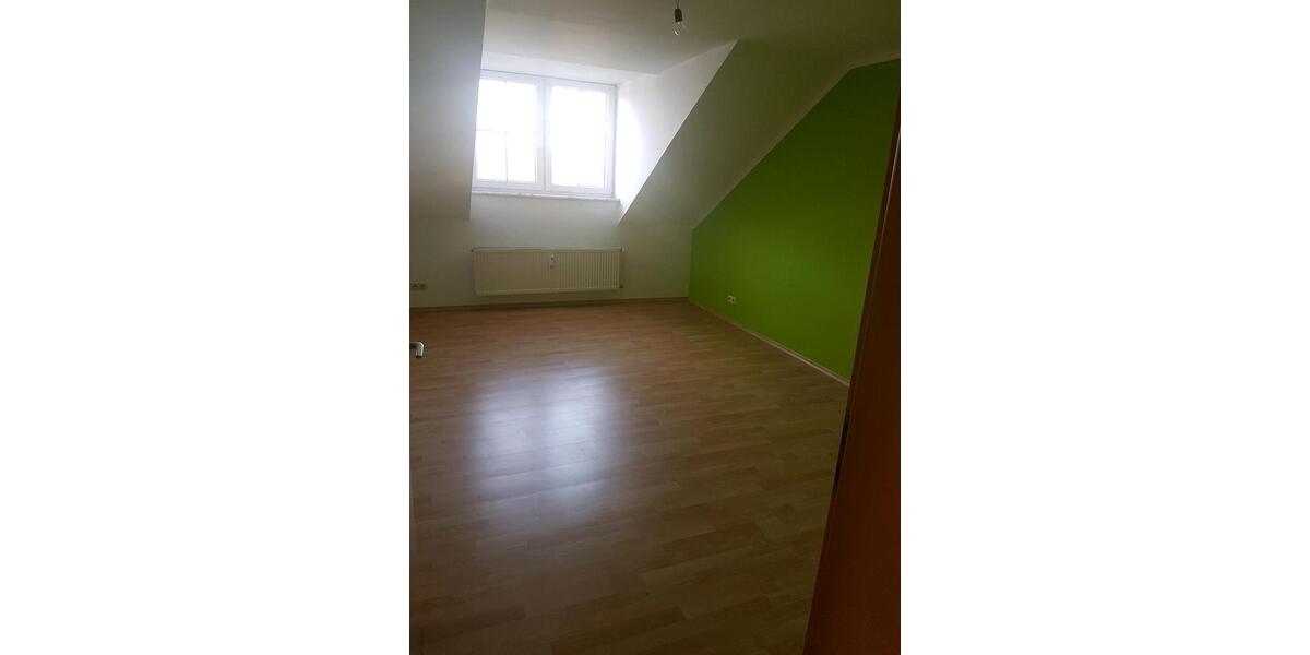 Dachgeschoßwohnung Walderbach - 4 Zimmer, 120 m&sup2;, 750&euro; | Angebot:26706098