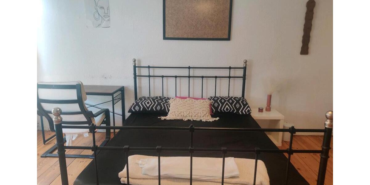 Wohnen auf Zeit Berlin Charlottenburg-Wilmersdorf - 30 Zimmer, 100 m&sup2;, 850&euro; | Angebot:26664826